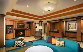 Fairfield Inn And Suites Augusta Maine